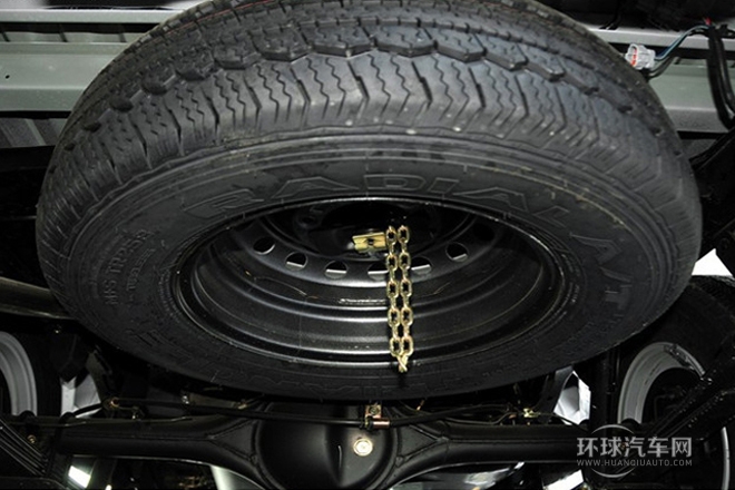 2013款 2.4L汽油两驱豪华型ZG24