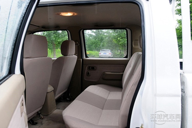 2013款 2.2T柴油四驱标准型ZD22TE