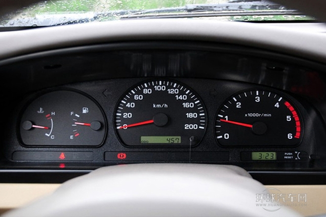 2013款 2.2T柴油四驱标准型ZD22TE