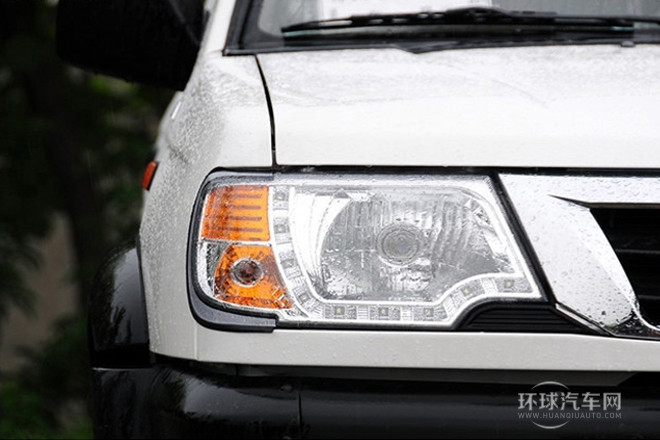 2013款 2.2T柴油四驱标准型ZD22TE