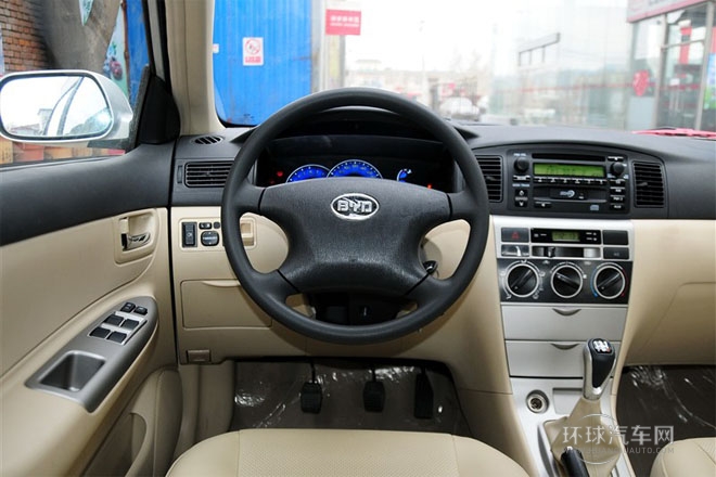 2012款 1.5L 标准型GL-i
