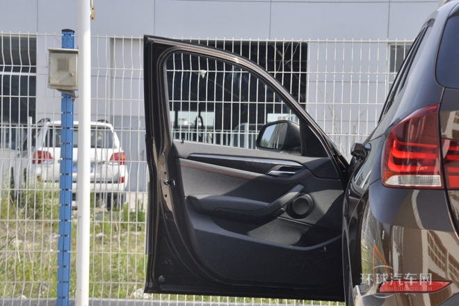 2014款 sDrive20i 运动设计套装