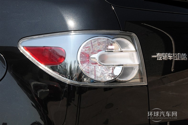 2014款 2.5L 两驱豪华版