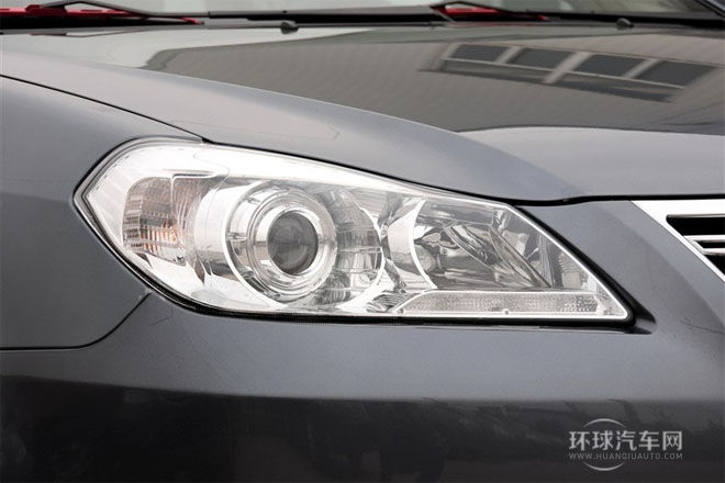 2012款 1.5L 手动豪华型