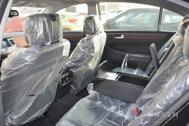 2012款 3.0L GDI尊贵版