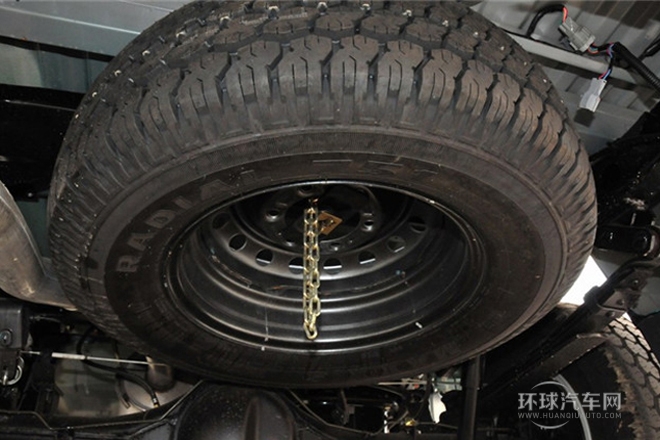2013款 3.0T柴油两驱豪华型ZD30D13-4N2