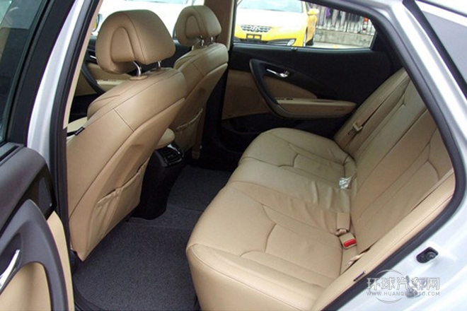 2011款 3.0L 旗舰型