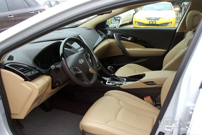 2011款 3.0L 旗舰型