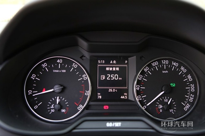 2014款 1.6L 自动逸致版