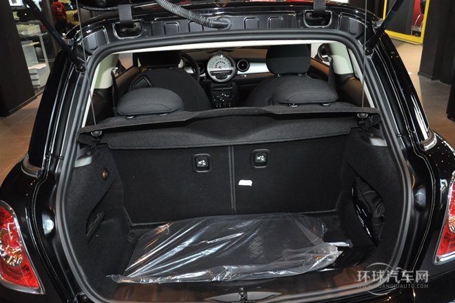 2011款 1.6L ONE