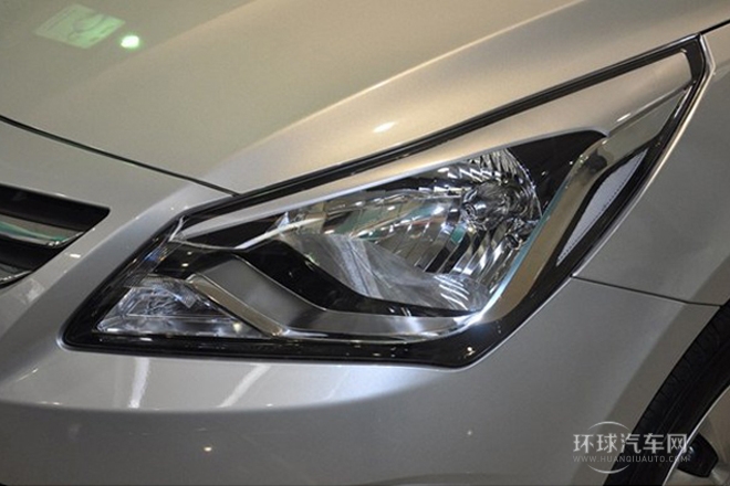 2014款 三厢 1.4L 自动顶级型TOP