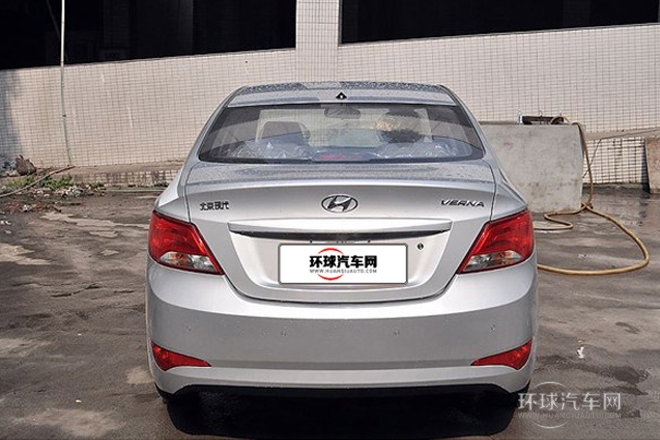 2014款 三厢 1.4L 自动顶级型TOP