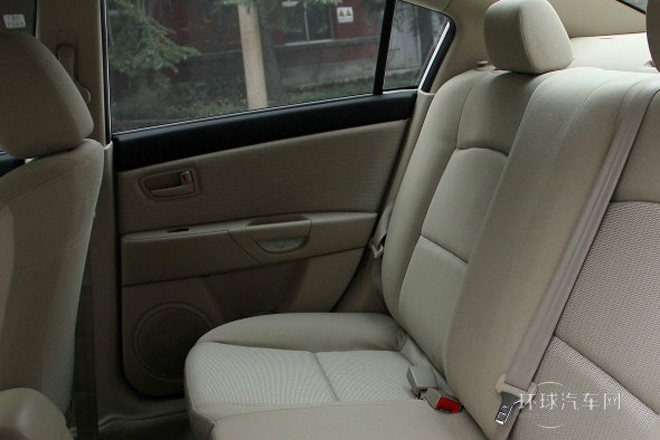 2012款 1.6L 手动经典特惠型