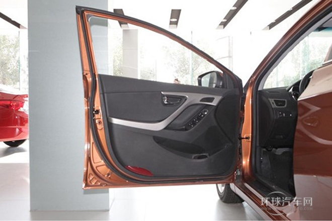 2013款 1.6L 自动领先型