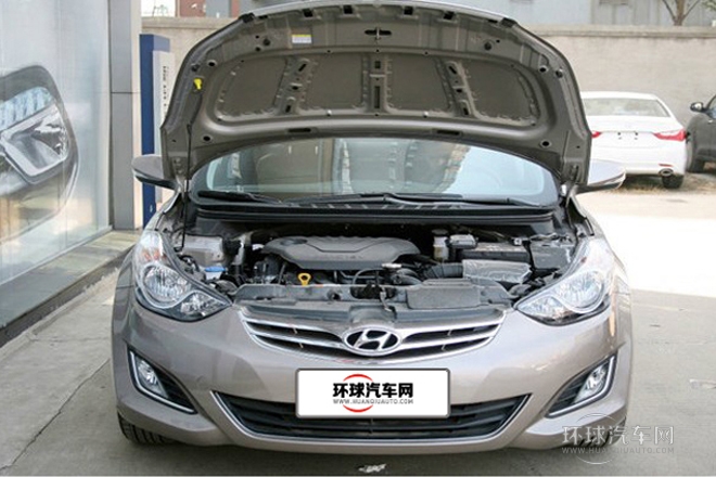 2013款 1.6L 自动尊贵型