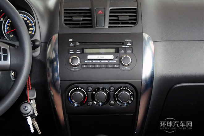 2013款 酷锐 1.6L 自动灵动型