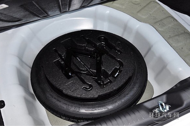 2012款 1.6L 手动时尚型