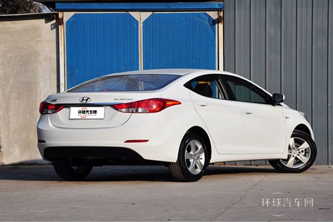2012款 1.6L 手动时尚型