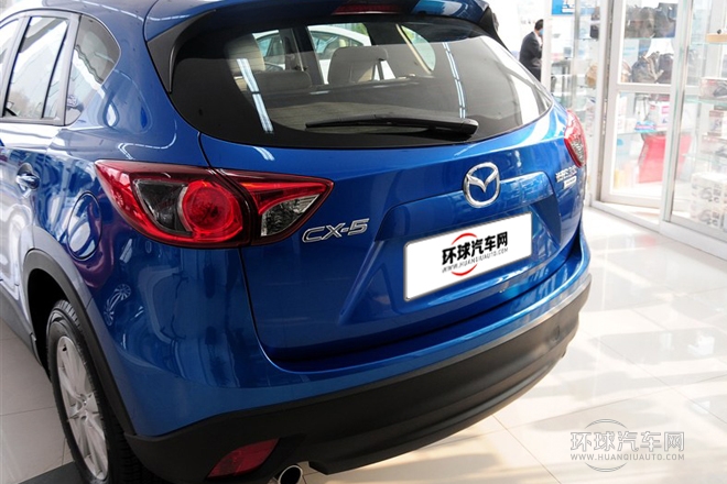 2013款 2.0L 自动两驱舒适型
