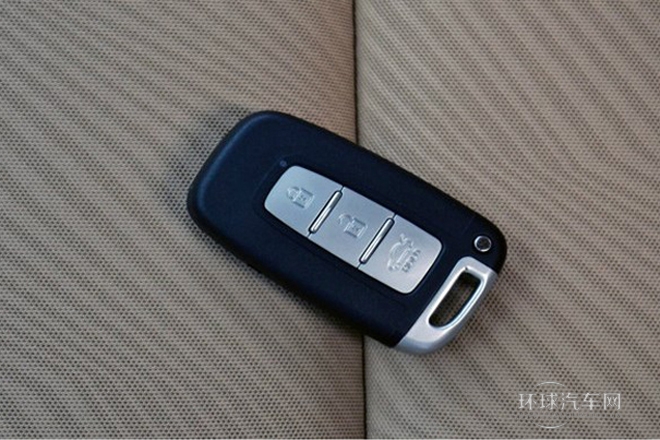 2012款 1.6L 手动领先型
