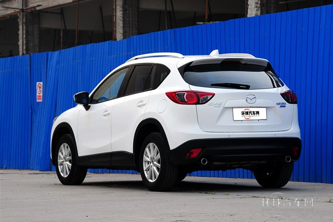 2013款 2.0L 自动四驱精英型