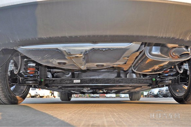 2012款 1.8L 手动尊贵型