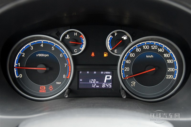 2012款 锐骑 1.8L 自动运动型