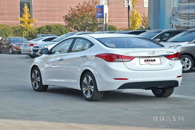2012款 1.8L 手动尊贵型