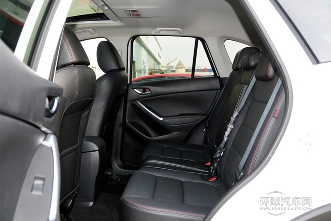 2013款 2.5L 自动四驱豪华型
