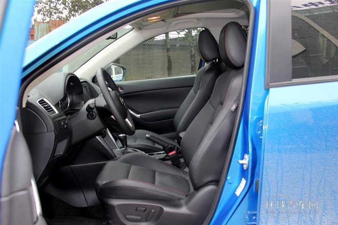 2013款 2.5L 自动四驱旗舰型