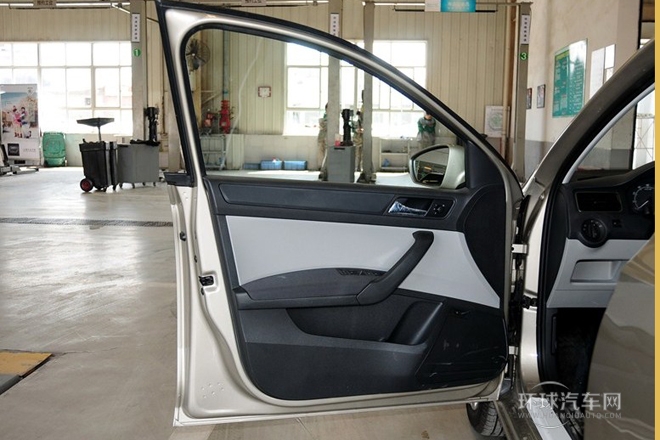 2013款 1.4L 手动智选型