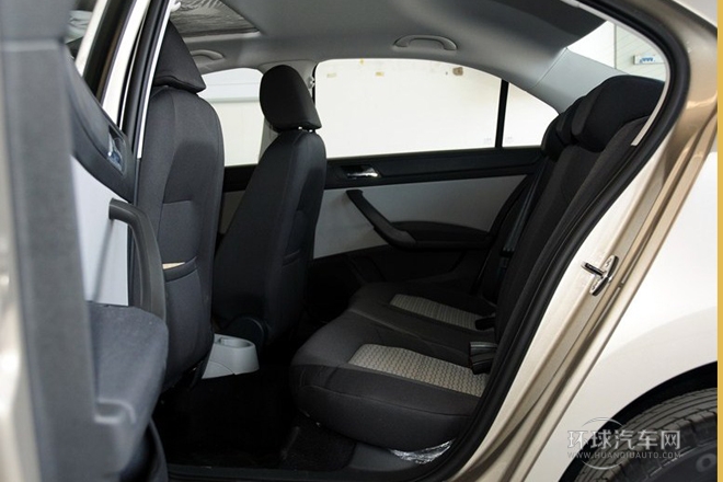 2013款 1.4L 手动智选型