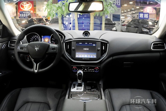 Ghibli 2014款 3.0T 标准版