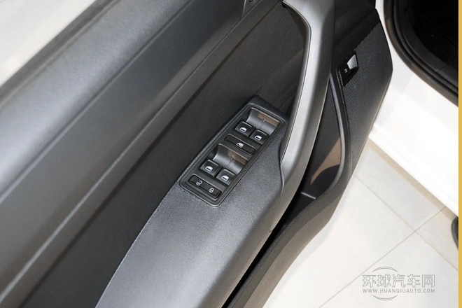 2013款 1.6L 自动乐选型