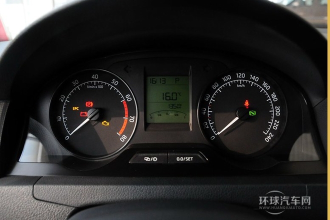 2013款 1.6L 自动乐选型