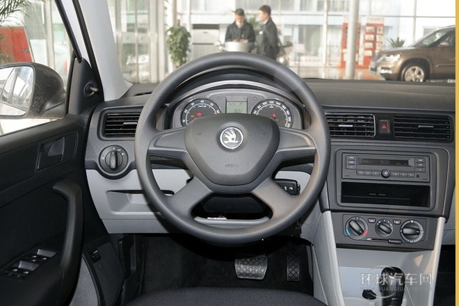 2013款 1.6L 自动乐选型