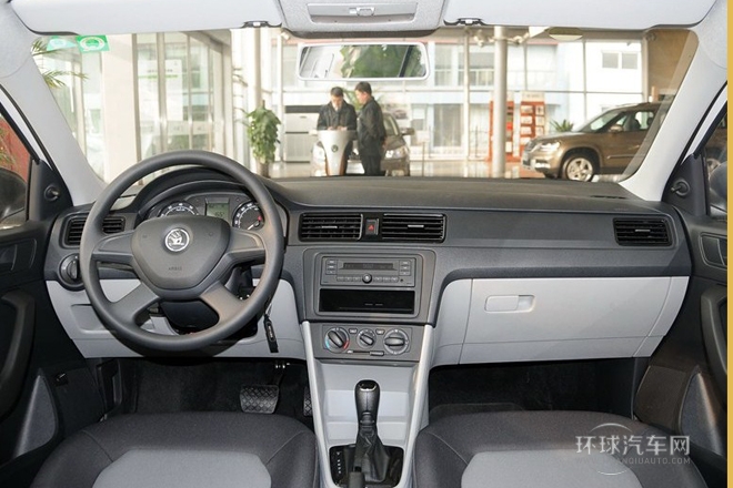 2013款 1.6L 自动乐选型