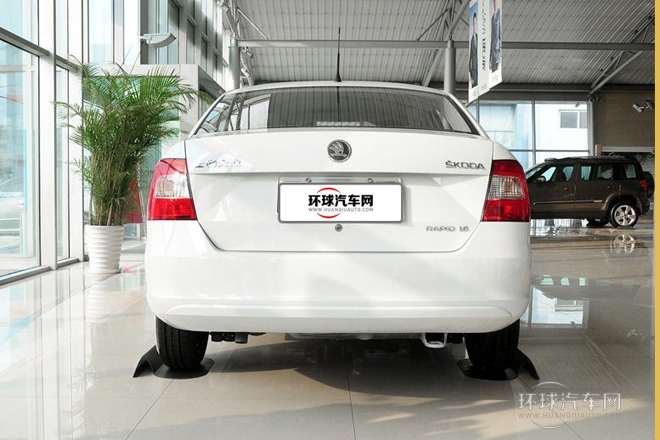 2013款 1.6L 自动乐选型