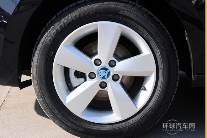 2013款 1.6L 手动智选型