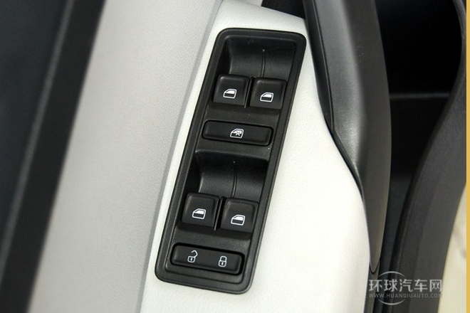 2013款 1.6L 手动智选型