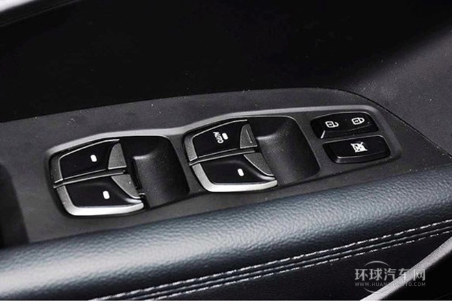 2013款 2.4L 自动四驱舒适型