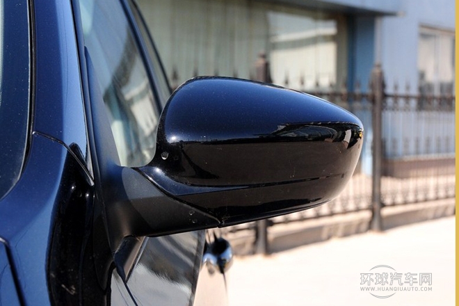 2013款 1.6L 手动智选型