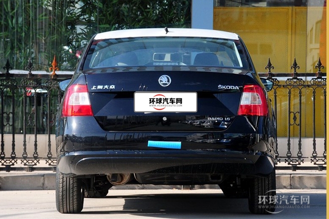 2013款 1.6L 手动智选型