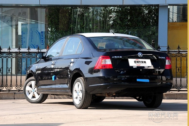 2013款 1.6L 手动智选型