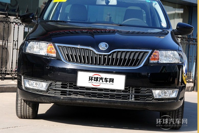 2013款 1.6L 手动智选型