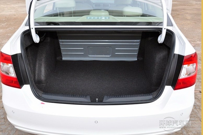 2013款 1.6L 自动智选型