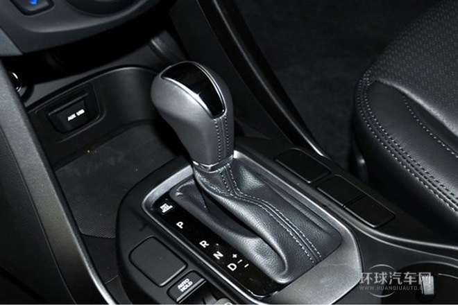 2013款 2.4L 自动两驱智能型