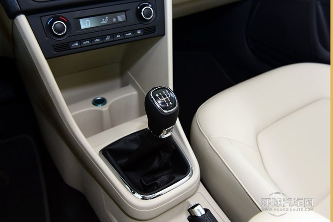 2013款 1.6L 手动优选型
