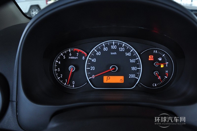 2012款 1.6L 自动实用型