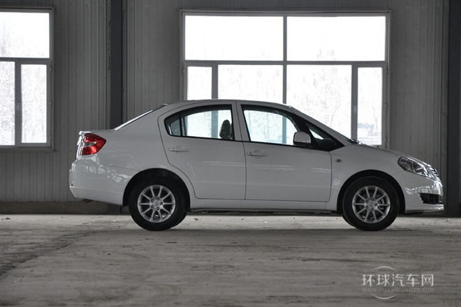 2012款 1.6L 自动实用型